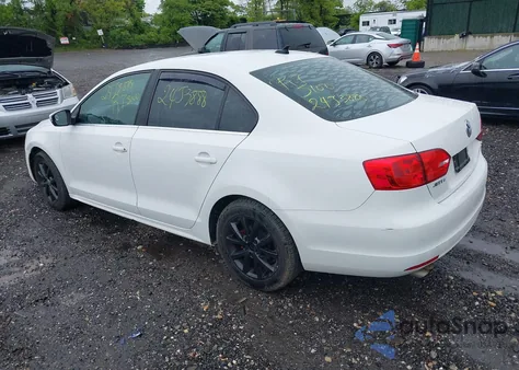 2014 Volkswagen Jetta 1.8T Se из США, поврежденный, VIN 3VWD17AJ4EM367712